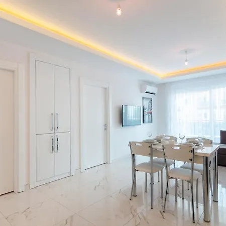 Elite Life 5 Apartment *