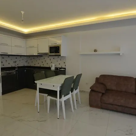 Elite Life 5 Apartment